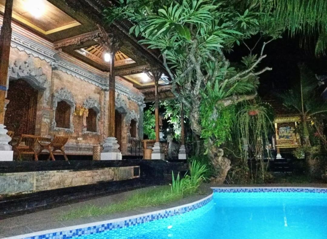 Green Palace Homestay Batununggul Dış mekan fotoğraf