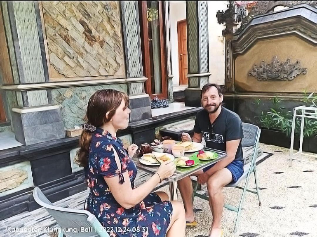 Green Palace Homestay Batununggul Dış mekan fotoğraf