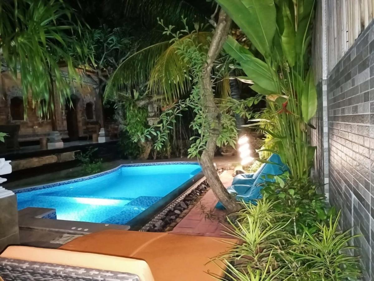 Green Palace Homestay Batununggul Dış mekan fotoğraf