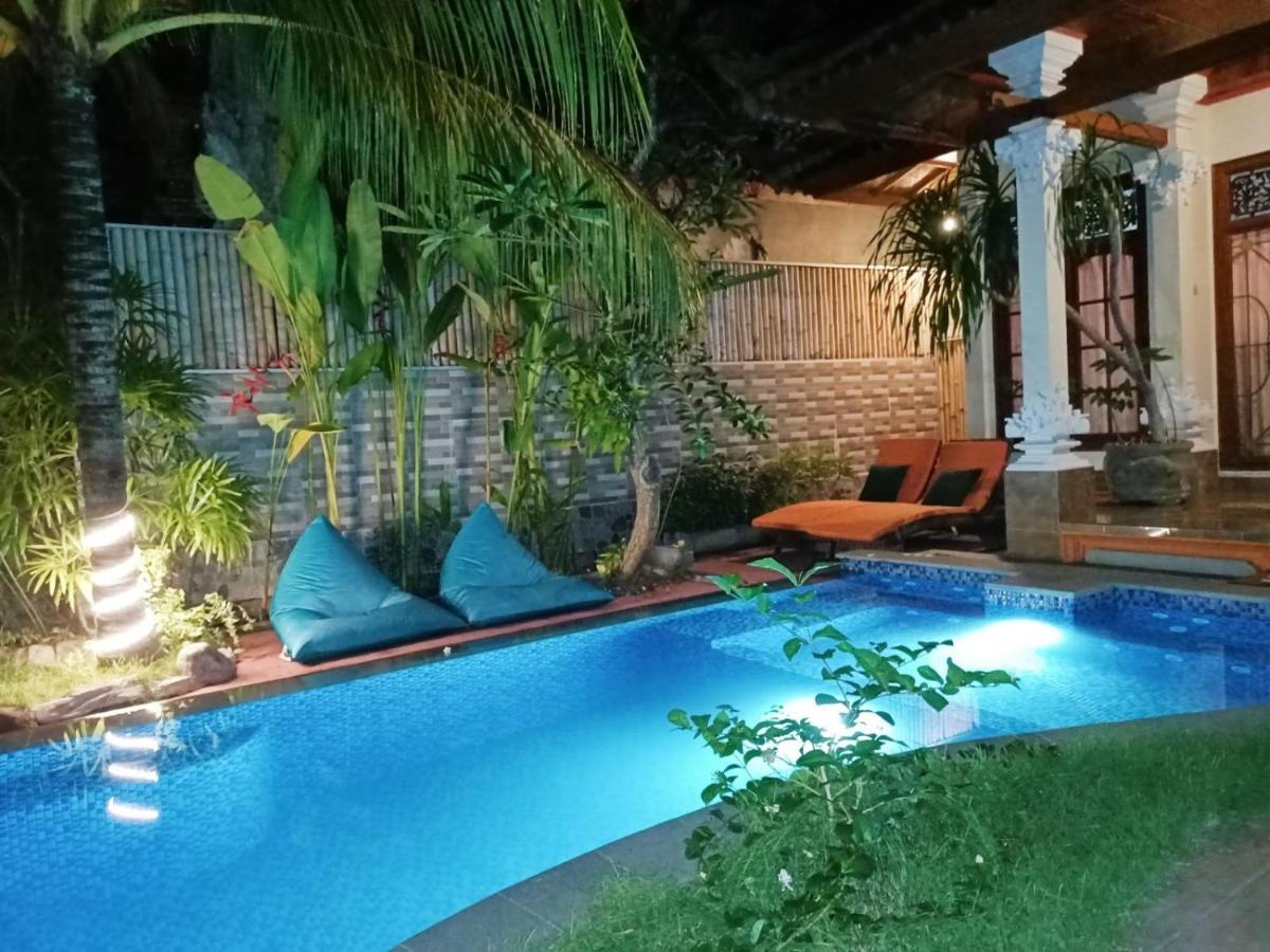 Green Palace Homestay Batununggul Dış mekan fotoğraf