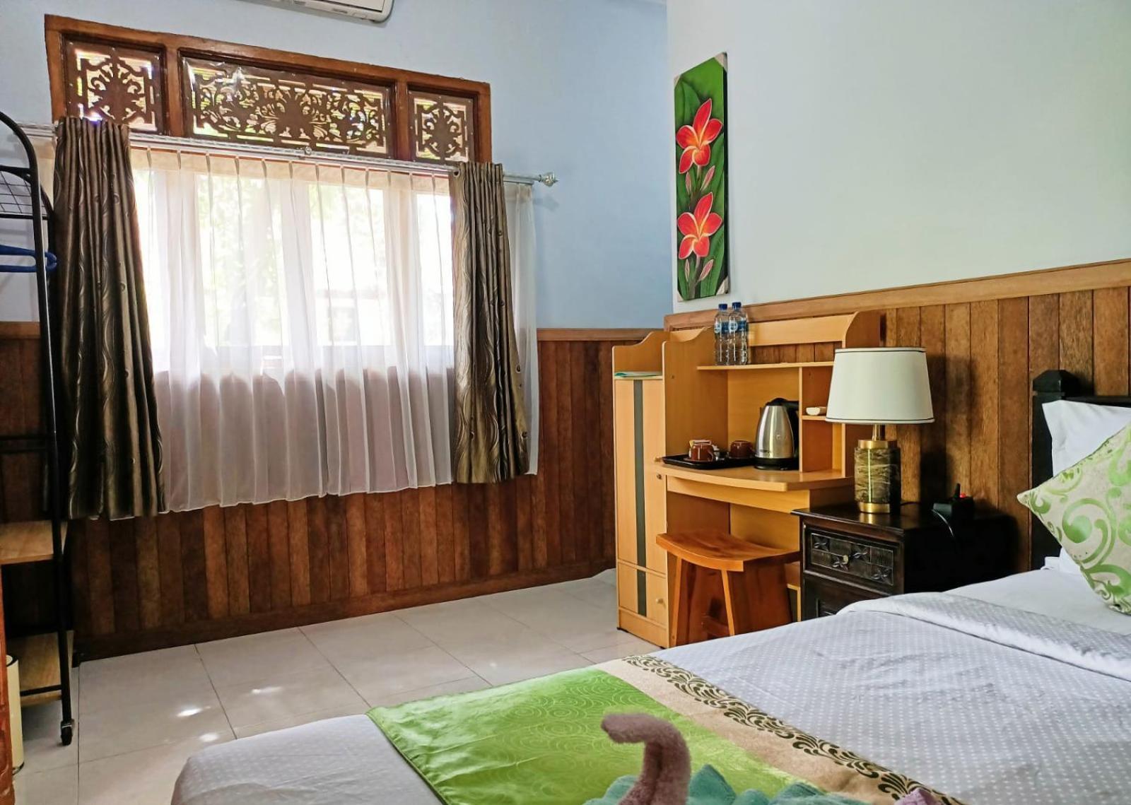 Green Palace Homestay Batununggul Dış mekan fotoğraf