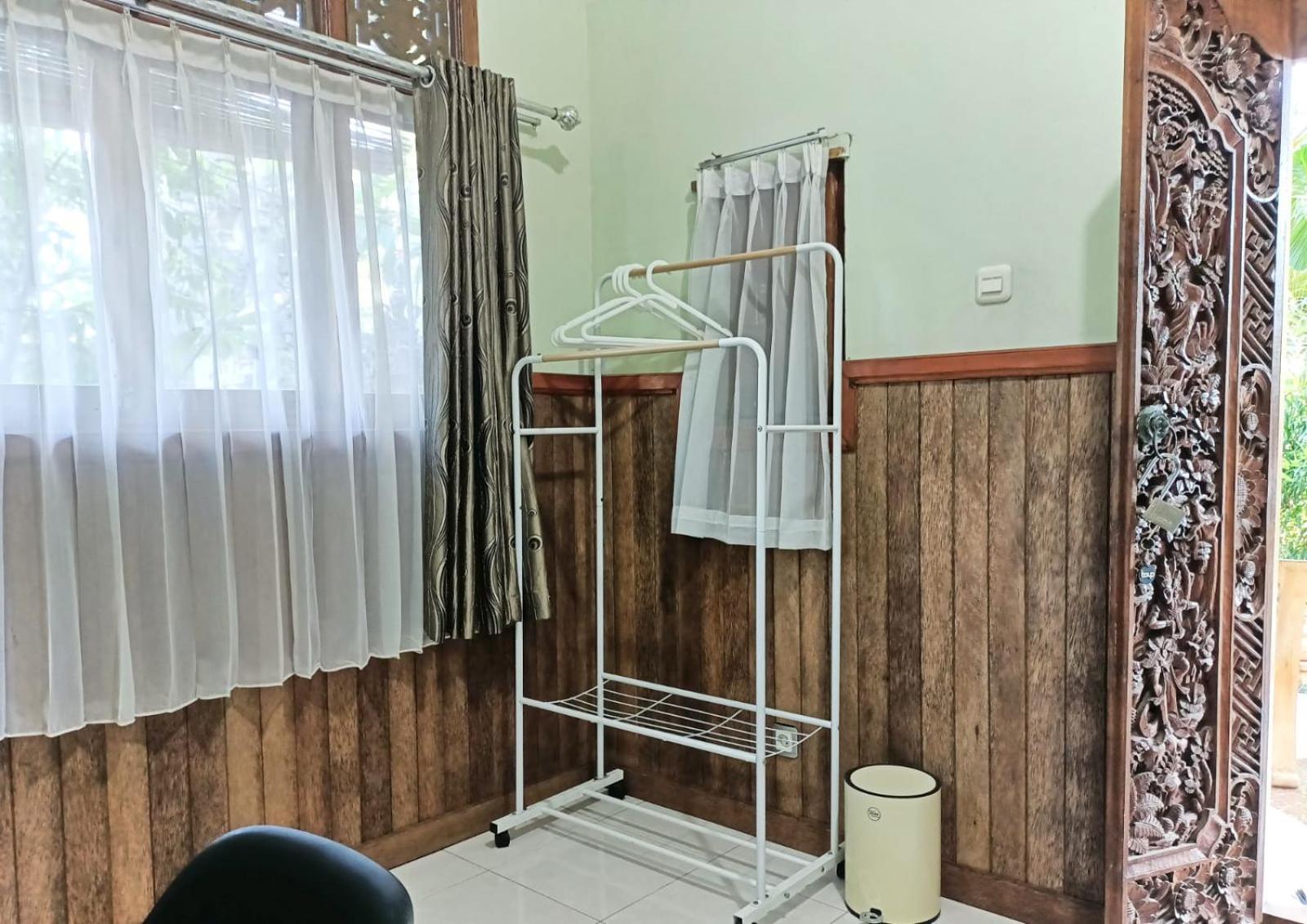 Green Palace Homestay Batununggul Dış mekan fotoğraf